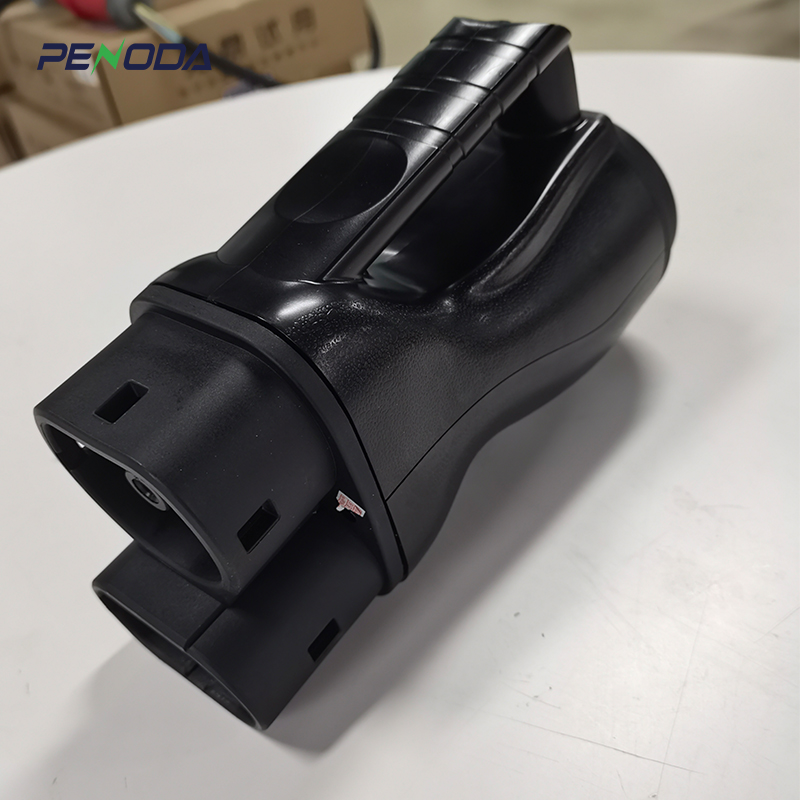 PENODA EV Fast Charging IP54 D - Gb/T To Ccs2 200A Fast Charging Adapter recension och pris